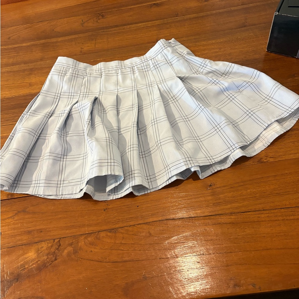 Olivaceous Light Blue Plaid Pleated Skirt